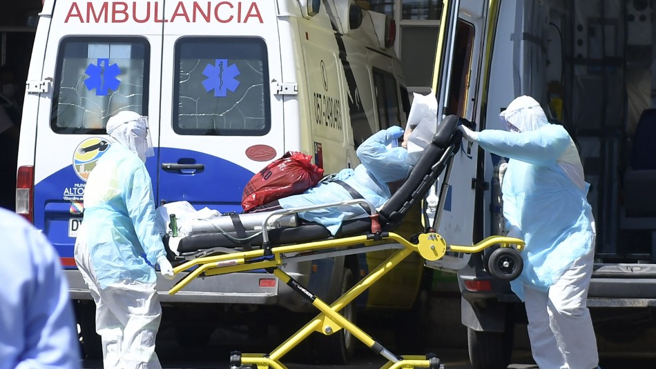 trabajadores de salud contagiados coronavirus Mañalich informa de 286 trabajadores de salud contagiados con coronavirus y pide masivo aplauso