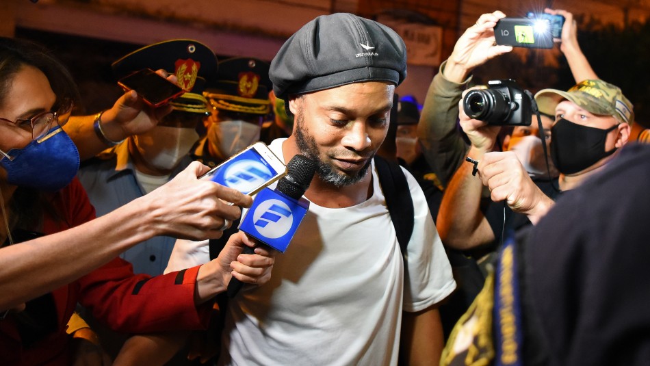 Ronaldinho Locura por lograr una reserva en exclusivo hotel donde Ronaldinho cumplirá prisión preventiva