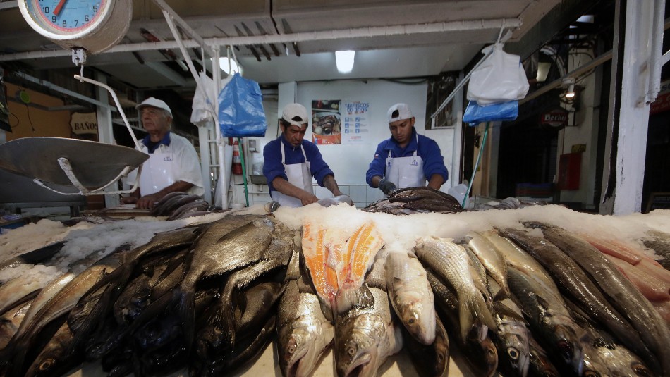 mercado central semana santa Cordón sanitario y uso obligatorio de mascarillas: Medidas sanitarias en Mercado Central por Semana Santa