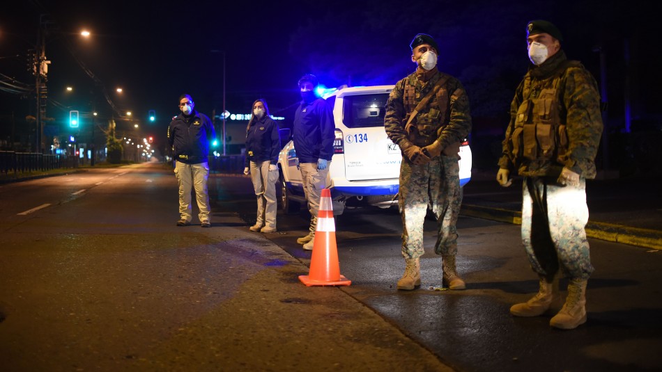 Imagen referencial Fueron descubiertos por drones: 17 detenidos por hacer fiesta en río Biobío durante toque de queda