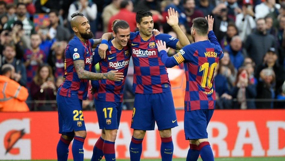 Barcelona Arturo Vidal y sus compañeros del Barcelona participan en videollamada para