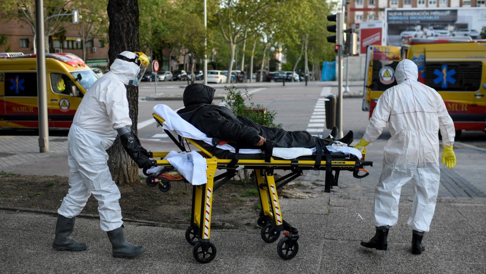España reporta descenso en balance diario de muertes por coronavirus España reporta descenso en balance diario de muertes por coronavirus