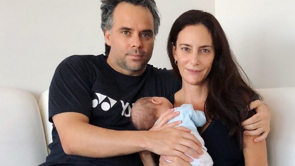 Fernando González Fernando González y su familia junto a Luciana Aymar.
