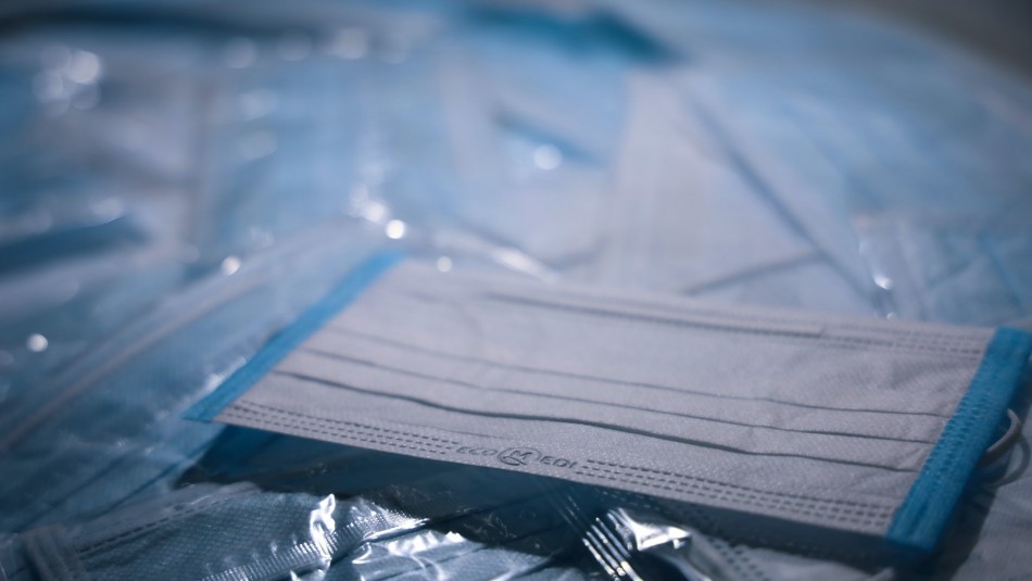 Policía británica encuentra cocaína en lote de mascarillas de protección contra el coronavirus Policía británica encuentra cocaína en lote de mascarillas de protección contra el coronavirus