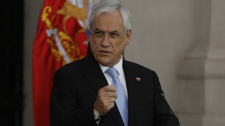 Cadem: Aprobación de Piñera y gabinete de ministros continúa al alza y llega a 25% Cadem: Aprobación de Piñera y gabinete de ministros continúa al alza y llega a 25%