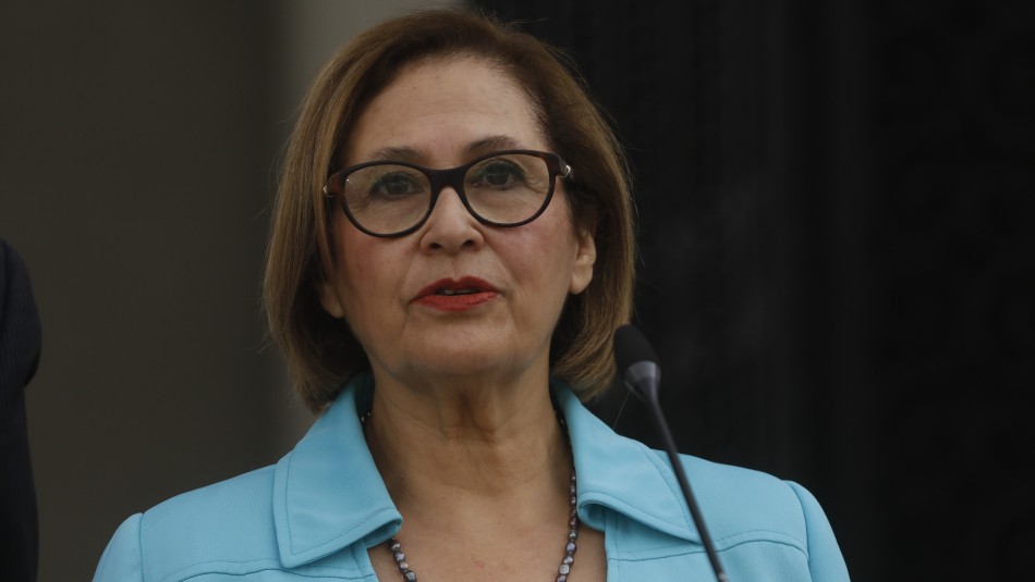 Adriana Muñoz Presidenta del Senado ante retorno de funcionarios públicos a sus labores: