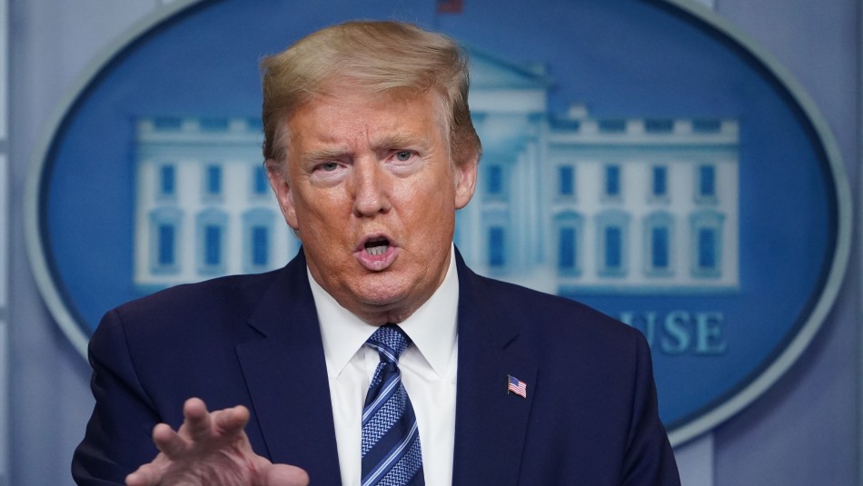 Donald Trump Donald Trump suspende inmigración hacia EEUU por al menos 60 días