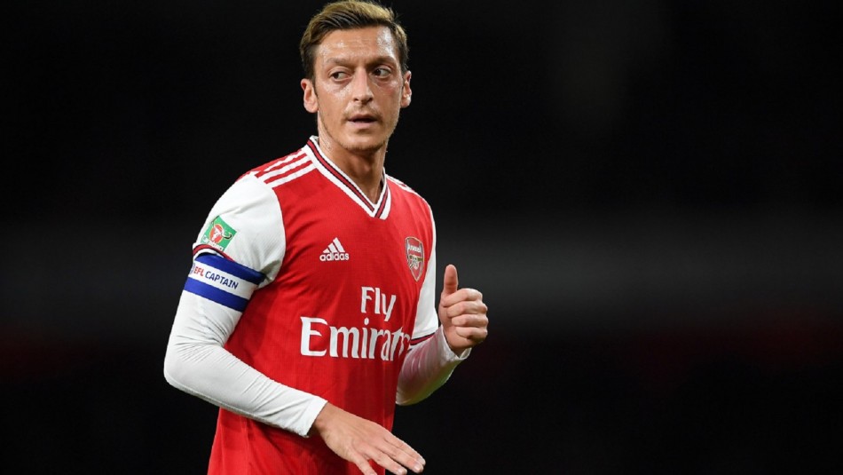 Mesut Ozil Mesut Ozil en la mira en Inglaterra.