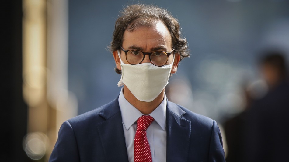 Raúl Figueroa Mineduc por dichos de Mañalich sobre suspensión de clases: