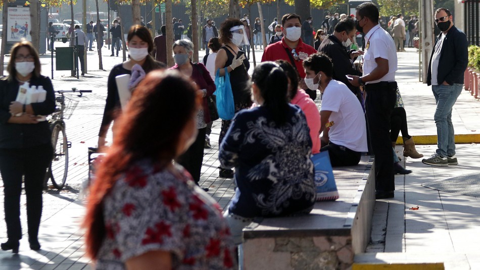 Uso mascarilla Uso de mascarilla ya es obligatorio en más de la mitad de las comunas de la Región Metropolitana