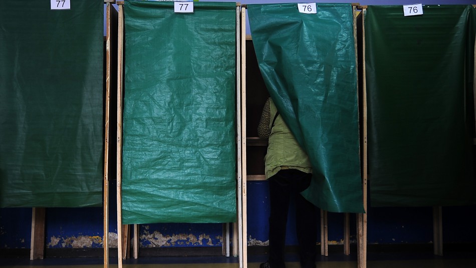Cadem: El 35% dice que el plebiscito debe realizarse el 25 de octubre Cadem: El 35% dice que el plebiscito debe realizarse el 25 de octubre