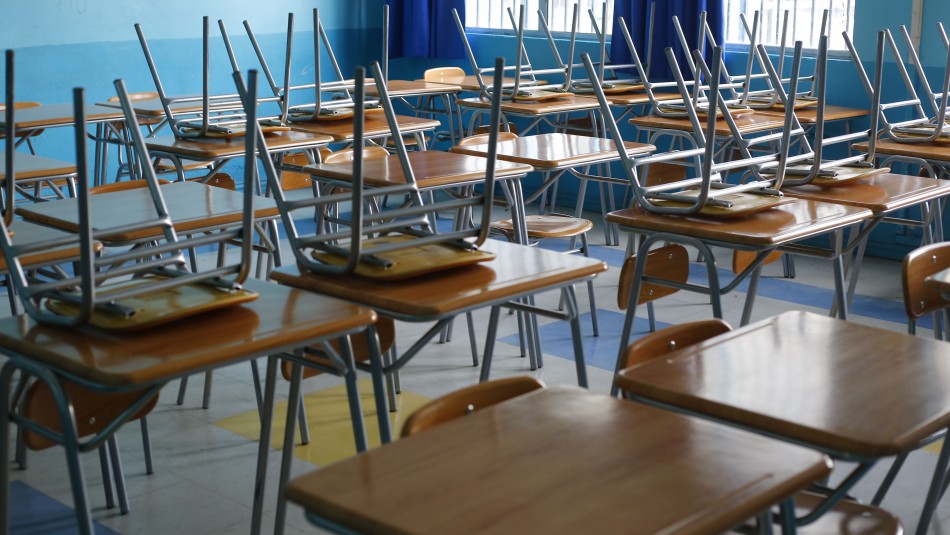 Sala de clases Educación 2020: El regreso a clases debe ser cuando no implique un riesgo para la población