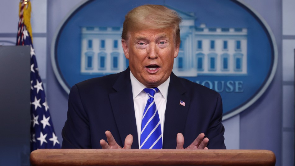Trump coronavirus desinfectante Lluvia de críticas a Trump por sugerir combate del coronavirus con