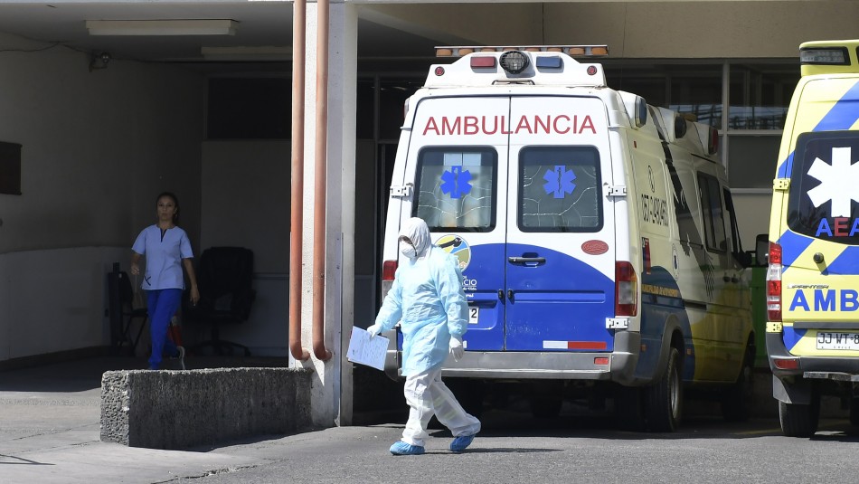 Sueldos desde $450 mil hasta $2 millones: Servicios de salud ofrecen puestos de trabajo en medio de pandemia Empleos área Salud