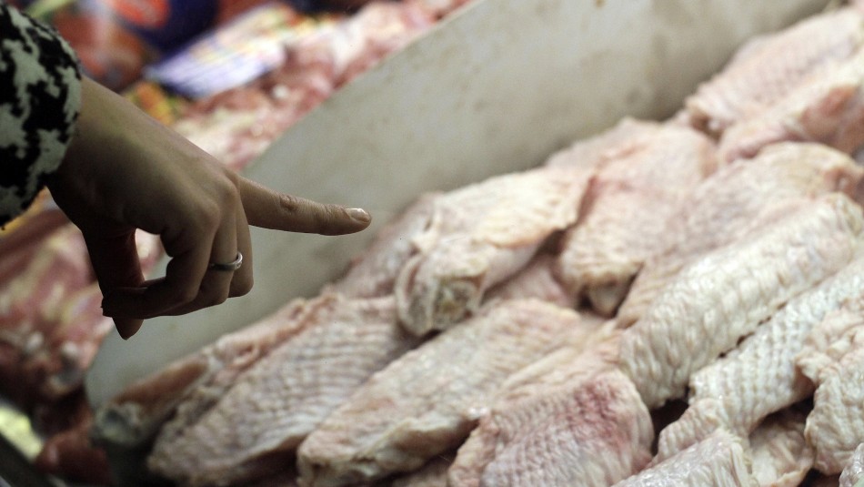 Odecu calcula en casi $30 mil por persona la compensación por colusión de los pollos en supermercados Odecu calcula en casi $30 mil por persona la compensación por colusión de los pollos en supermercados
