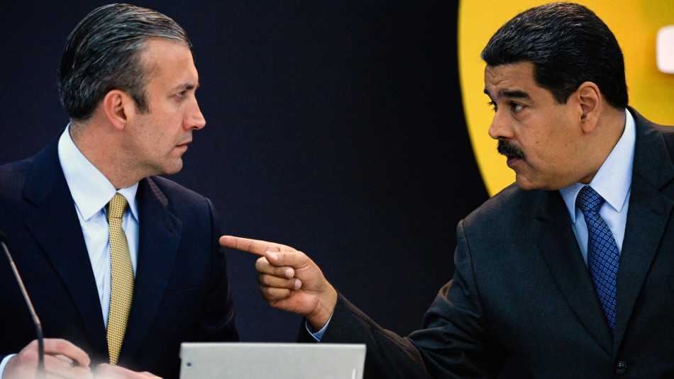 Nicolás Maduro y Tarek El Aissami Nicolás Maduro nombra como ministro de Petróleo a acusado de narcotráfico
