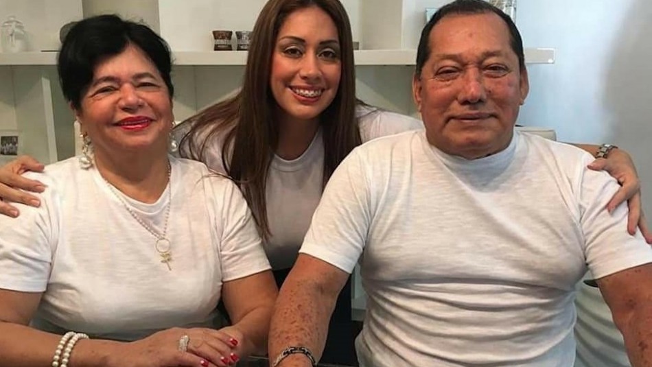 Periodista perdió a su esposo, padres y hermano por el coronavirus en cinco días Periodista perdió a su esposo, padres y hermano por el coronavirus en cinco días