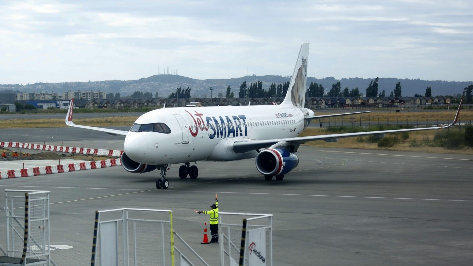 JetSMART reabre 5 nuevas rutas y será la única compañía que vuele a Temuco y La Serena JetSMART reabre 5 nuevas rutas y será la única compañía que vuele a Temuco y La Serena