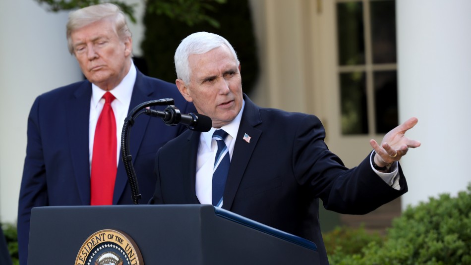 Vicepresidente de Estados Unidos es blanco de críticas tras visitar sin mascarilla la Clínica Mayo Vicepresidente de Estados Unidos es blanco de críticas tras visitar sin mascarilla la Clínica Mayo