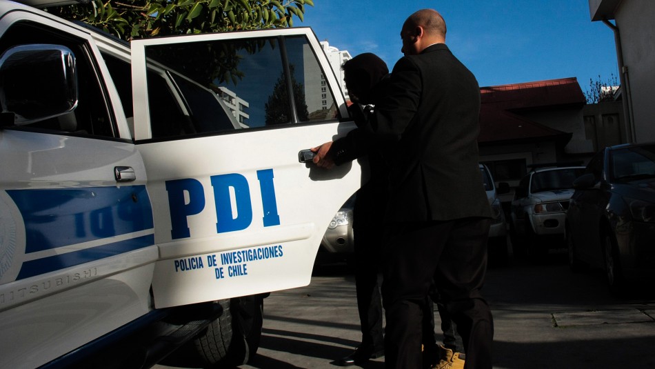Detienen a hombre que violó sexualmente a su hija menor de edad Detienen a sujeto que violó a su hija menor de edad en Los Andes