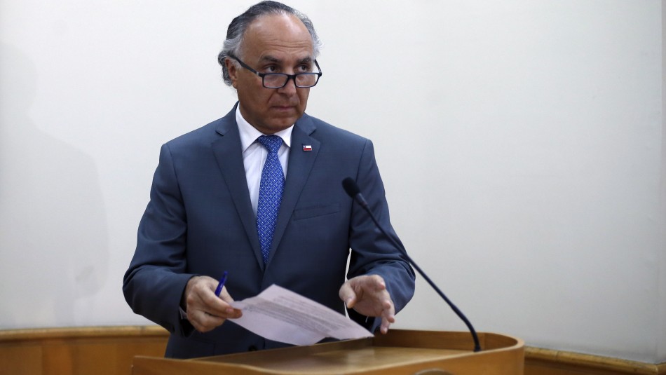 Ministro Teodoro Ribera. Gobierno anuncia vuelo de repatriación de chilenos en Asia e India el próximo 8 de mayo