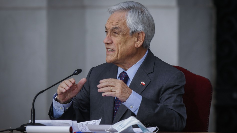 Sebastián Piñera Piñera firma proyecto para proteger ingresos de trabajadores independientes con boleta de honorarios
