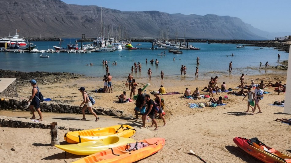 La Graciosa: la única isla en España donde el nuevo coronavirus no ha llegado La Graciosa: la única isla en España donde el nuevo coronavirus no ha llegado