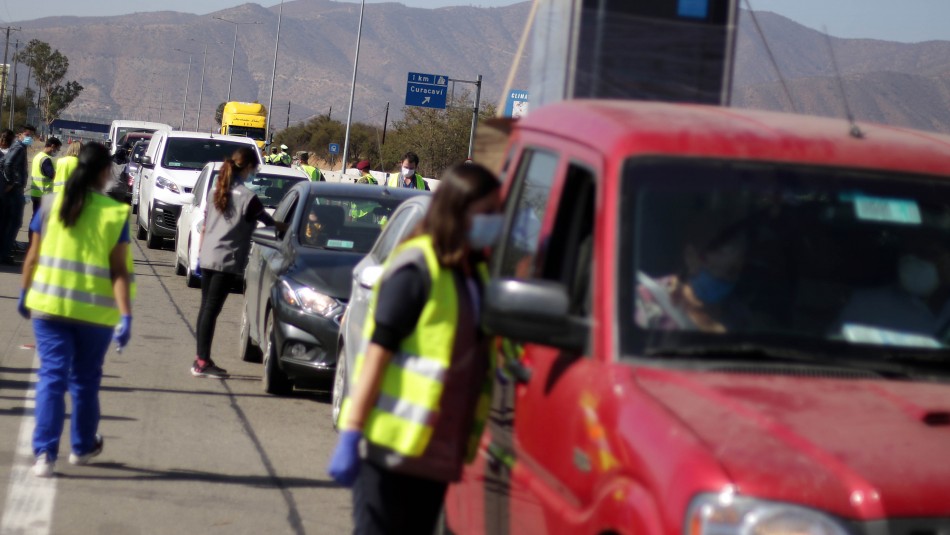 Comienzan a regir cordones sanitarios en RM y Gran Concepción por fin de semana largo Comienzan a regir cordones sanitarios en RM y Gran Concepción por fin de semana largo