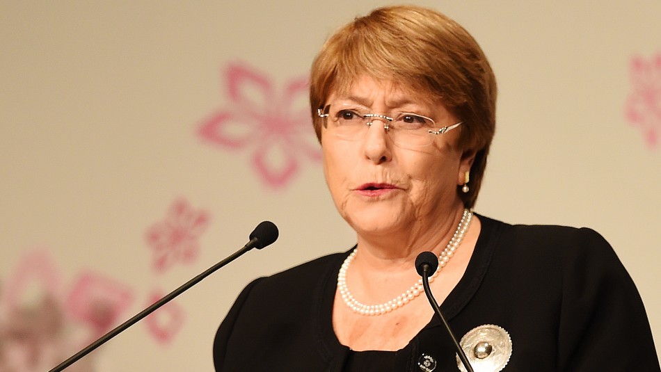 Bachelet chile coronavirus Bachelet por carnet covid del Minsal: No he leído en ninguna parte cuánto tiempo la inmunidad es segura