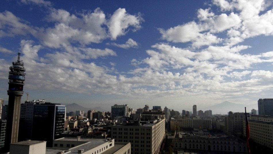 Santiago parcialmente nublado: Revisa el pronóstico del tiempo Santiago parcialmente nublado: Revisa el pronóstico del tiempo