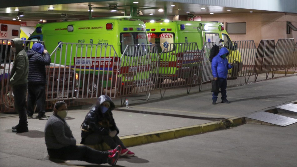 Hospital San José coronavirus Hospital San José: Pacientes sospechosos de coronavirus esperan desde el miércoles en ambulancia por atención