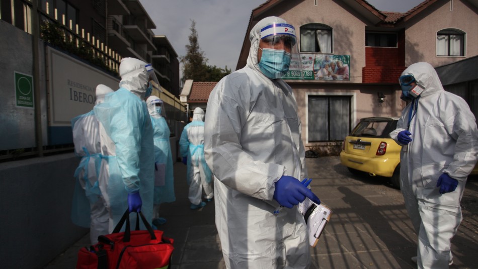 Imagen referencial Médico explica estado de la pandemia en Chile: