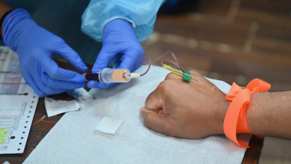 Jaime Mañalich se refiere a uso de plasma en pacientes con coronavirus