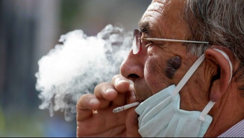 Conoce la razón por la cual no debes fumar luego de usar alcohol gel