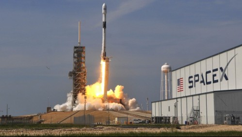SpaceX: Hora y cómo seguir en vivo el lanzamiento de la primera misión comercial tripulada al espacio