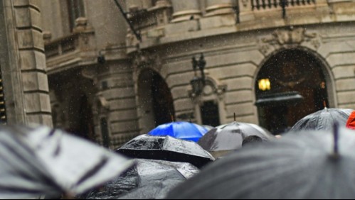 Santiago parcialmente nublado y posibles chubascos por la tarde: Revisa el pronóstico del tiempo