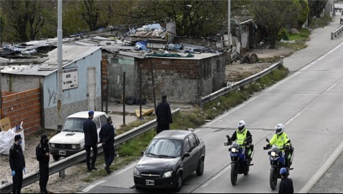 Sujetos eran perseguidos por violar la cuarentena y la policía descubrió que eran secuestradores