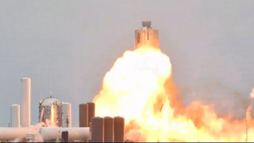 Cohete prototipo de SpaceX explota durante una prueba en Texas