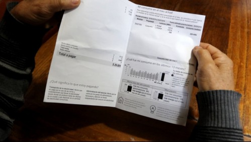 Superintendente de Electricidad informa de nueva medida por cobros en cuentas de luz