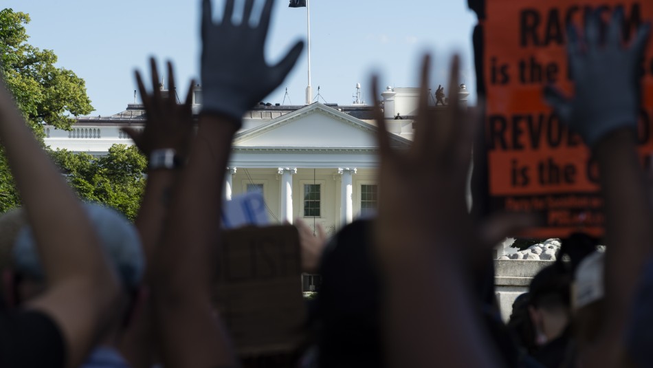 Decretan toque de queda en Washington DC por manifestaciones Washington DC decreta toque de queda tras nuevas manifestaciones cerca de la Casa Blanca