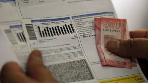 Comienza a regir hora punta de energía eléctrica: Revisa en qué horario es más caro consumir electricidad