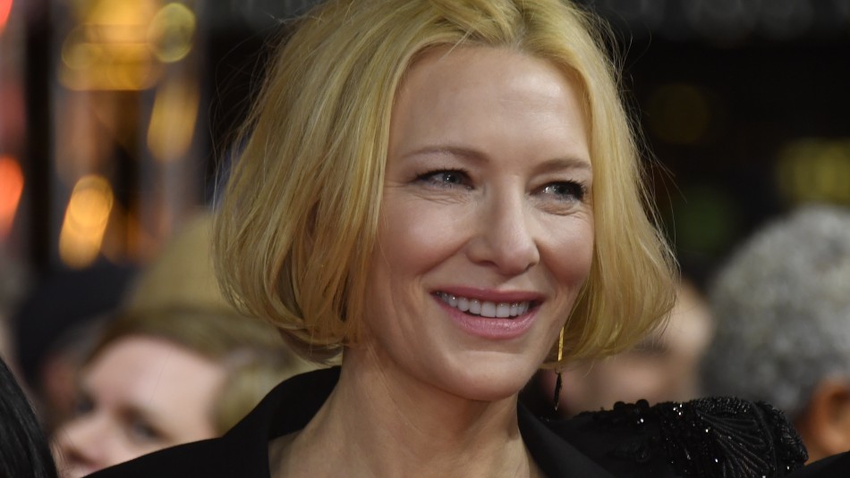 Actriz Cate Blanchett sufrió accidente con una motosierra: Quedó con corte en la cabeza Actriz Cate Blanchett sufrió accidente con una motosierra: Quedó con corte en la cabeza