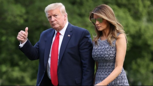 Una vez más: La fría expresión de Melania Trump hacia su marido que se hizo viral en las redes sociales