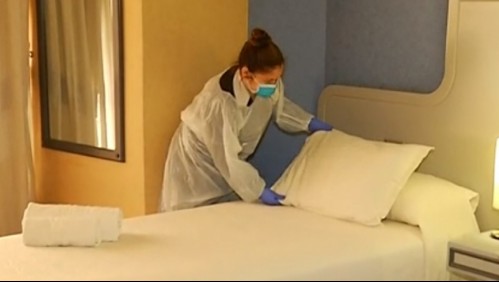 Gratuito y con comodidades: Así es una de las residencias sanitarias en Santiago para combatir el coronavirus