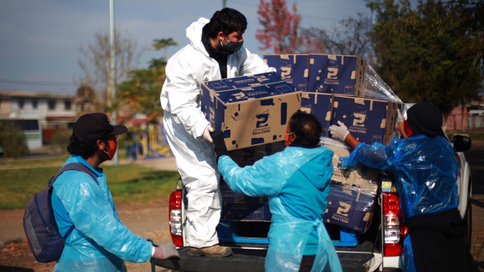 Gobierno informa que se han entregado más de 710 mil cajas de alimentos Gobierno informa que se han entregado más de 710 mil cajas de alimentos en Chile