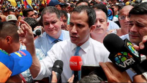 Venezuela: Juan Guaidó reaparece en la calle tras acusación de estar refugiado en embajada francesa