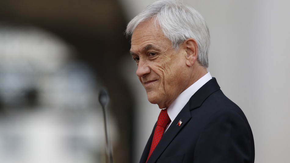 Cadem: Aprobación del Presidente Piñera cae y se ubica en 27% Cadem: Aprobación del Presidente Piñera cae y se ubica en 27%