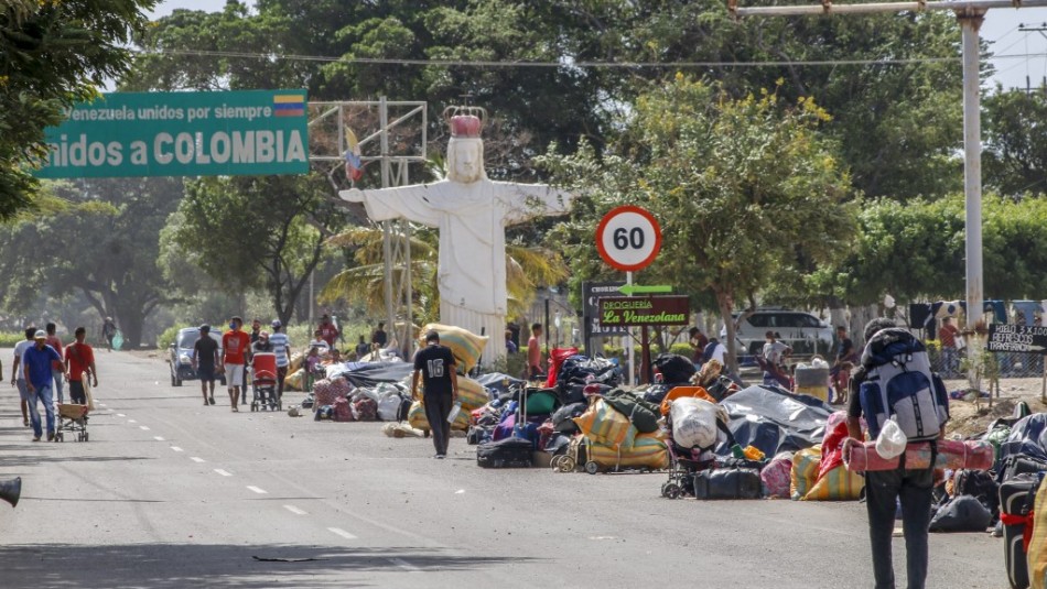 Venezuela restringirá paso de migrantes por frontera con Colombia Venezuela restringirá paso de migrantes por frontera con Colombia