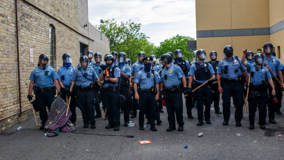 Minneapolis decide desmantelar y reconstruir su policía tras la muerte de George Floyd Minneapolis decide desmantelar y reconstruir su policía tras la muerte de George Floyd