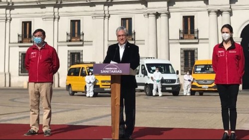Piñera anuncia convenio con transportistas escolares para el traslado de personas a residencias sanitarias